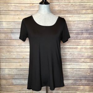 XS LuLaRoe Classic T